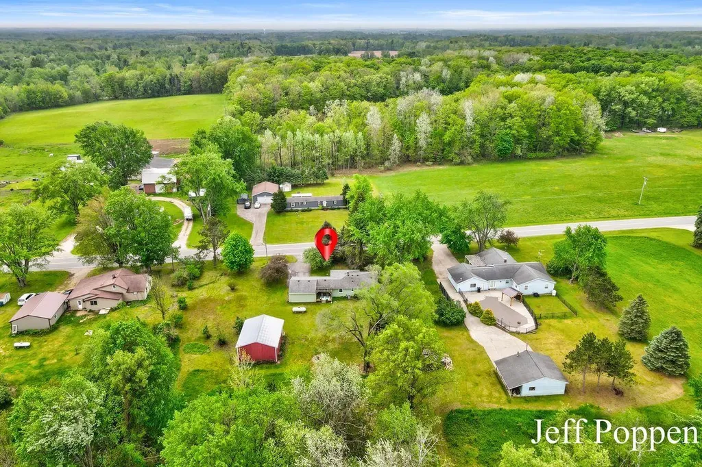 4379 20 Mile Road NE Solon Township MI 49343