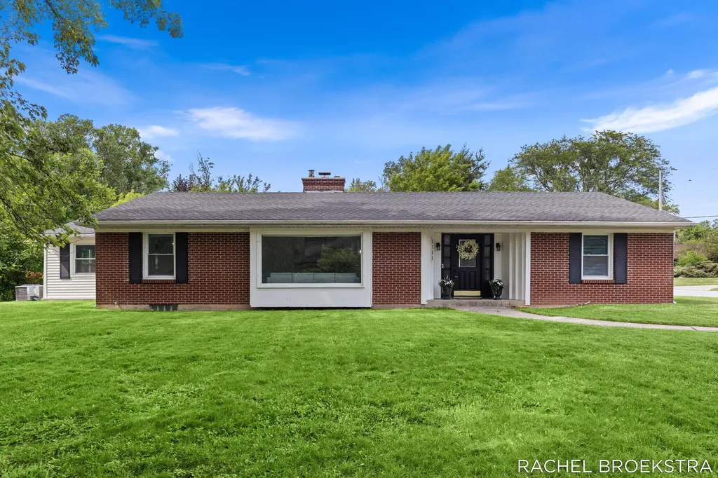 3185 Baker Park Drive SE Grand Rapids City MI 49508