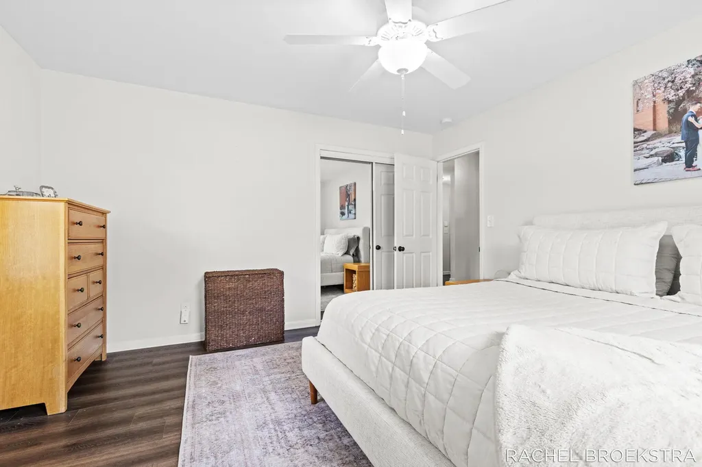 3185 Baker Park Drive SE Grand Rapids City MI 49508