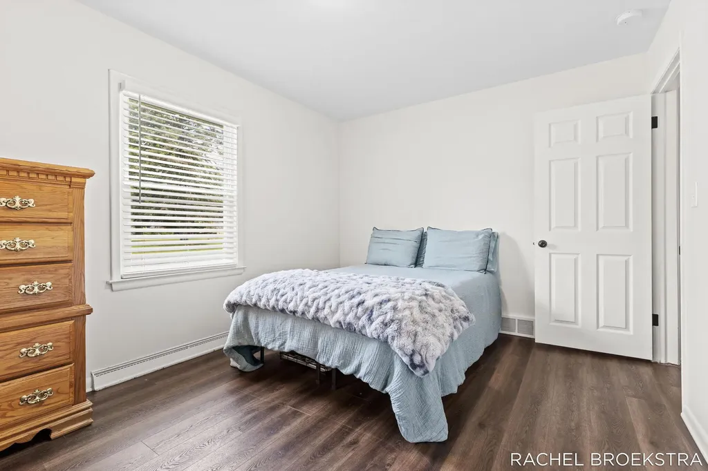 3185 Baker Park Drive SE Grand Rapids City MI 49508