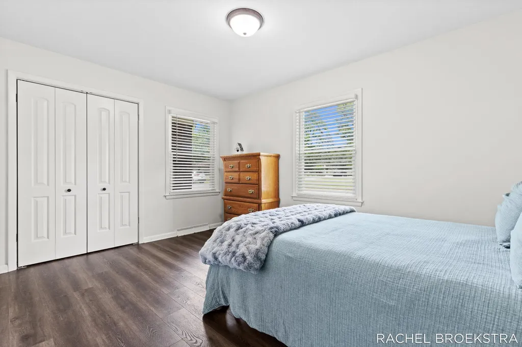 3185 Baker Park Drive SE Grand Rapids City MI 49508