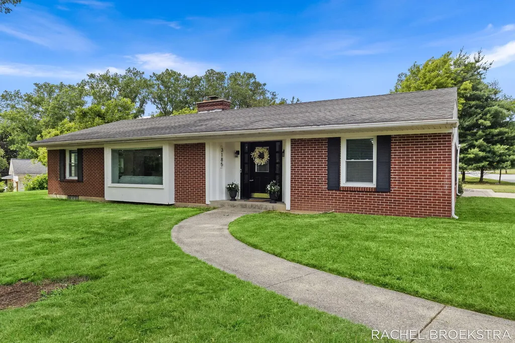 3185 Baker Park Drive SE Grand Rapids City MI 49508