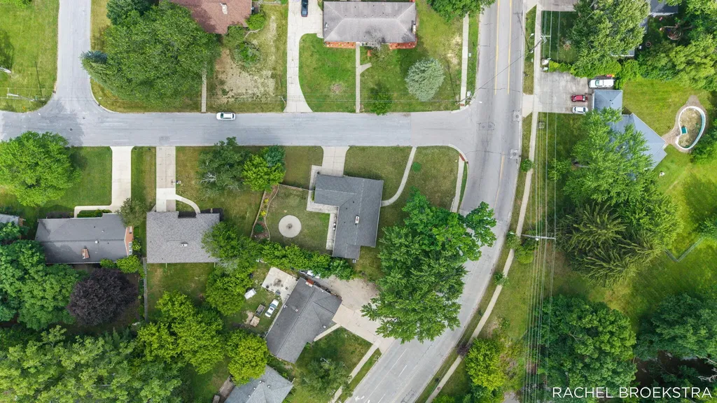3185 Baker Park Drive SE Grand Rapids City MI 49508