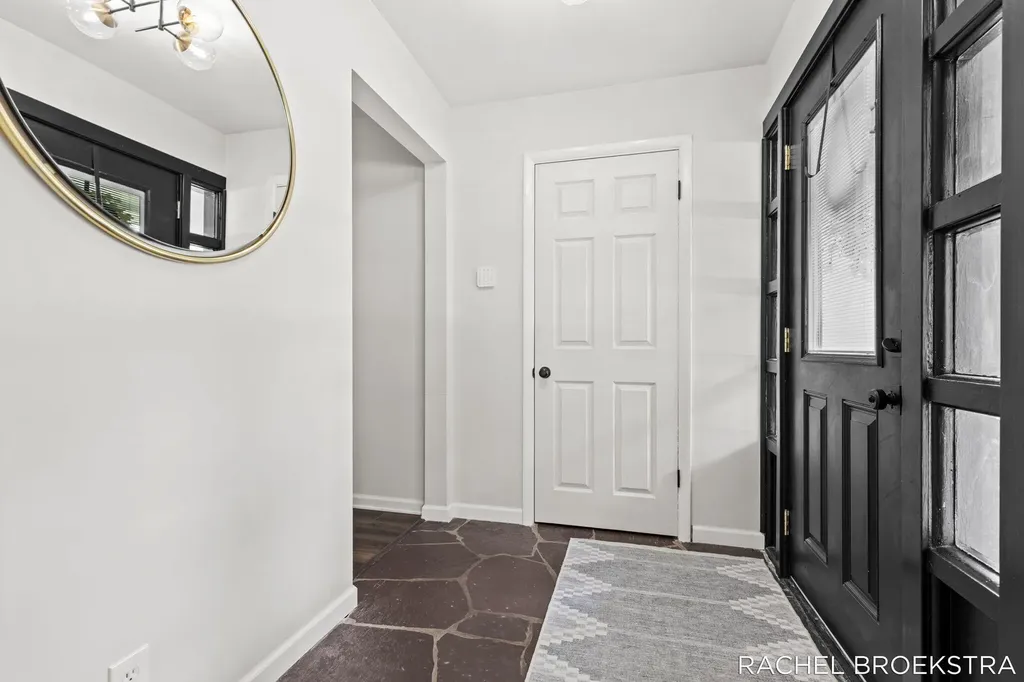 3185 Baker Park Drive SE Grand Rapids City MI 49508