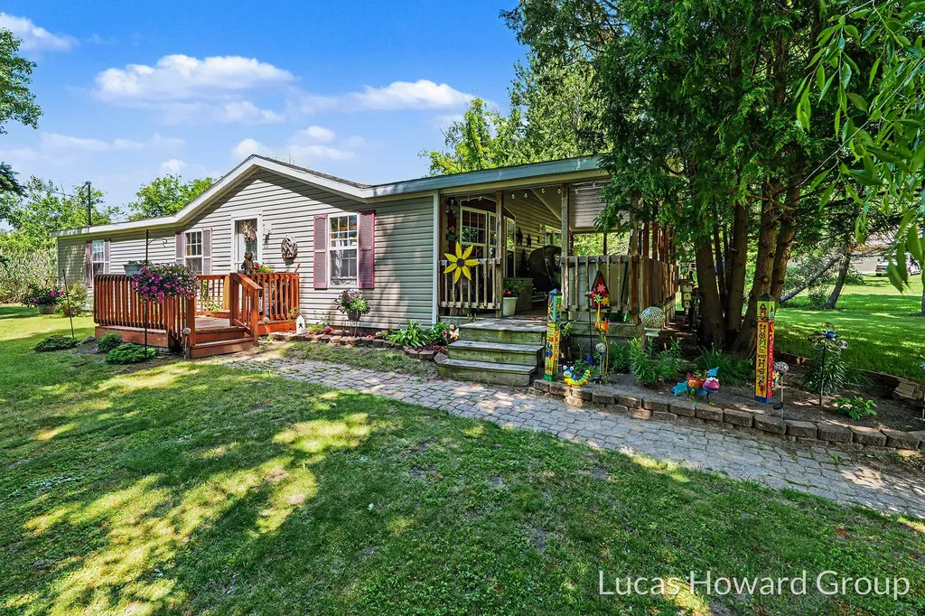 8746 S Shepherd Road Coe Township MI 48883