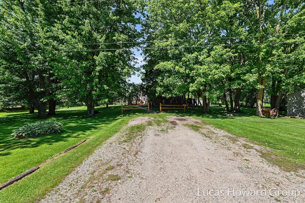 8746 S Shepherd Road Coe Township MI 48883