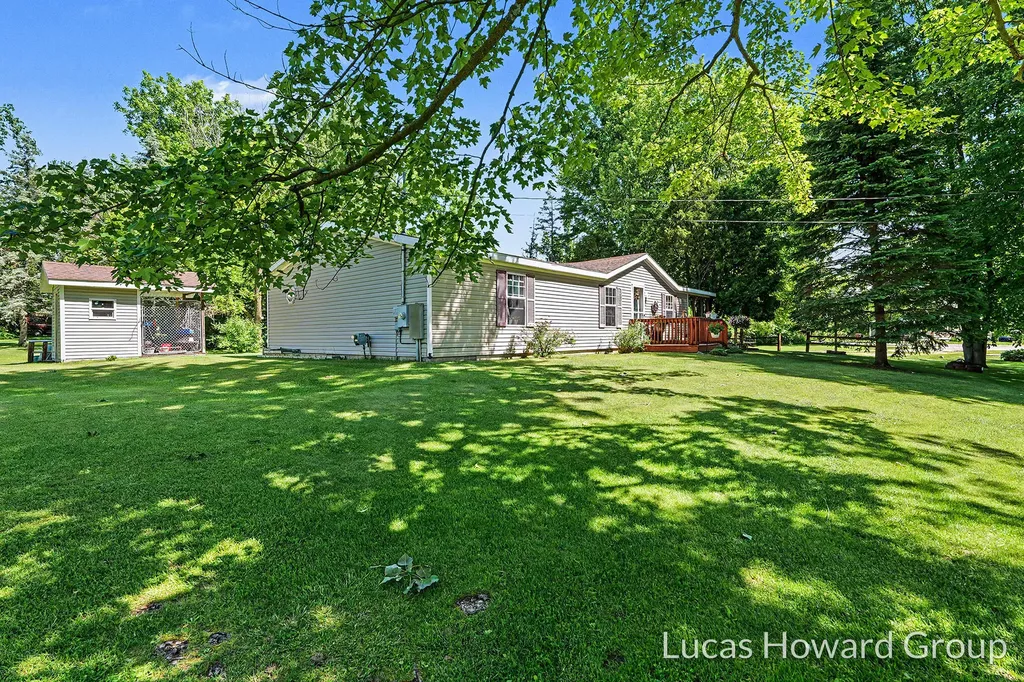 8746 S Shepherd Road Coe Township MI 48883