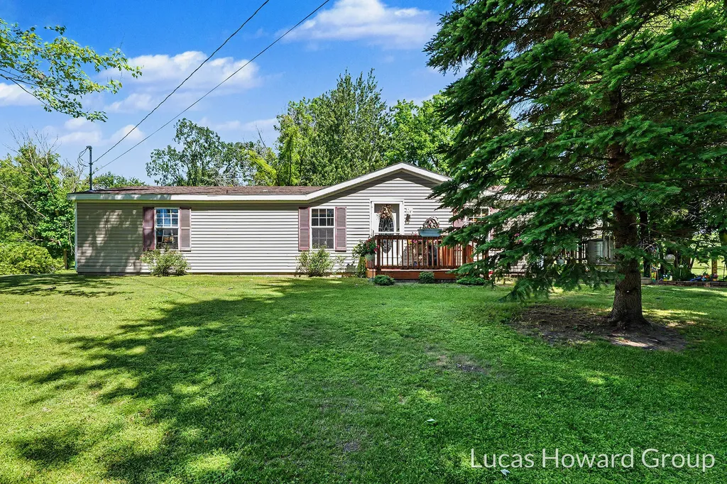 8746 S Shepherd Road Coe Township MI 48883