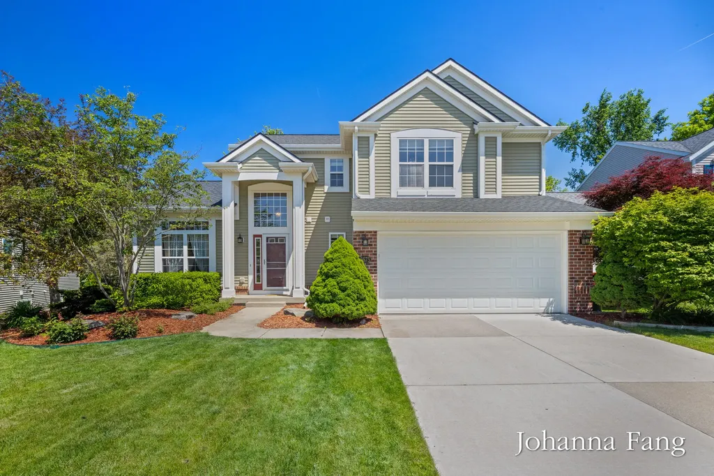 3673 Maple Hurst Drive SE Kentwood City MI 49512