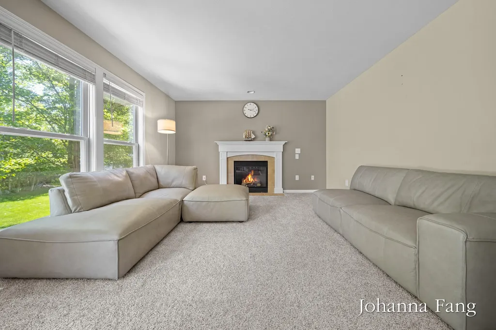 3673 Maple Hurst Drive SE Kentwood City MI 49512