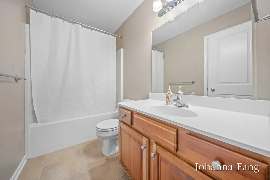 3673 Maple Hurst Drive SE Kentwood City MI 49512