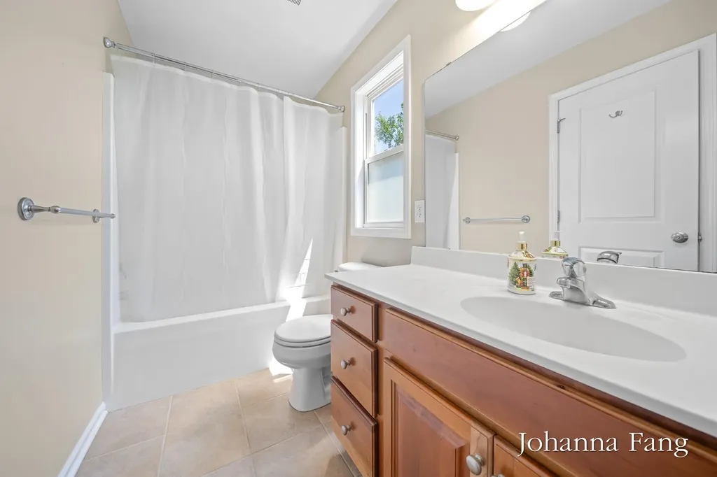 3673 Maple Hurst Drive SE Kentwood City MI 49512