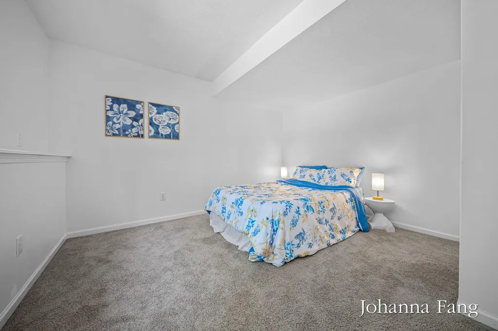 3673 Maple Hurst Drive SE Kentwood City MI 49512