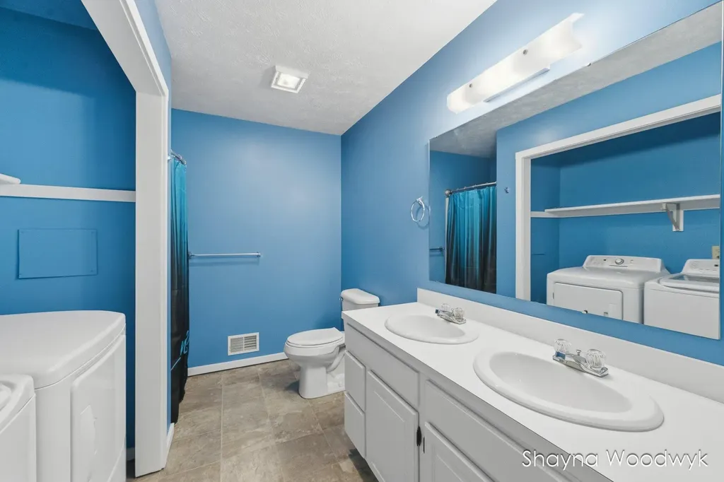 925 N Wilson Street Hastings City MI 49058