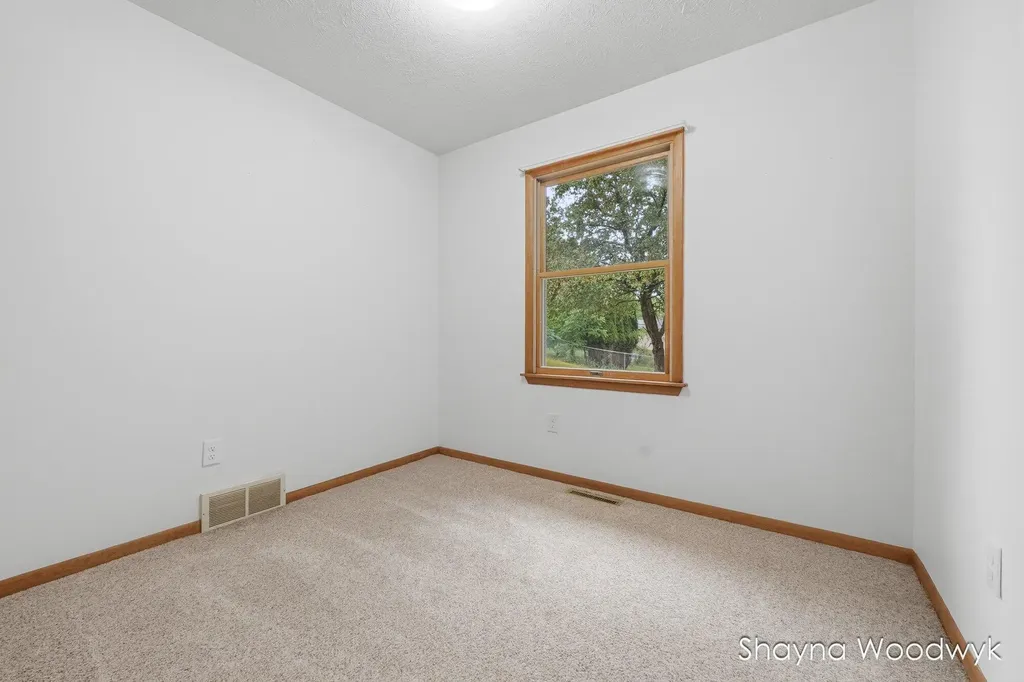 925 N Wilson Street Hastings City MI 49058