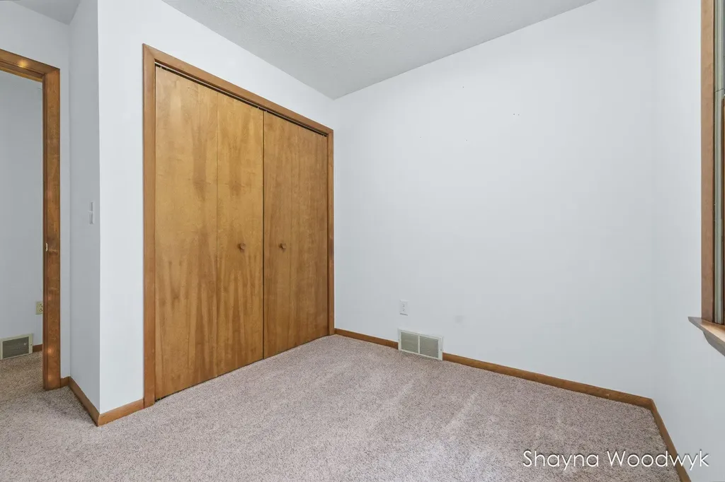 925 N Wilson Street Hastings City MI 49058