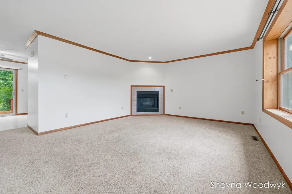 925 N Wilson Street Hastings City MI 49058