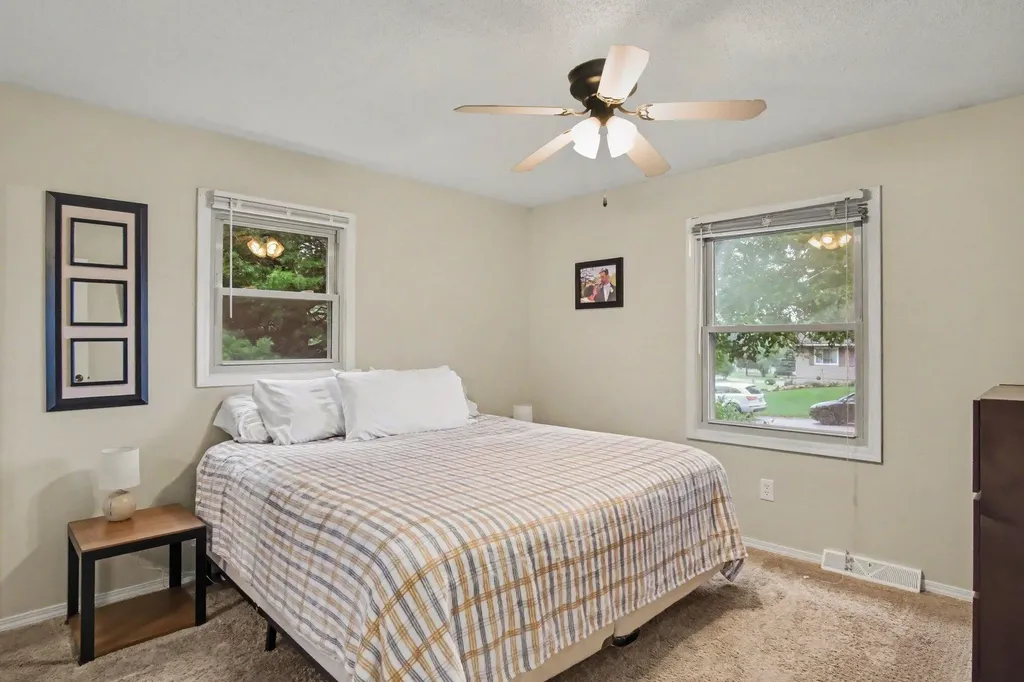5495 Rockridge Drive NE Plainfield Charter Township MI 49321