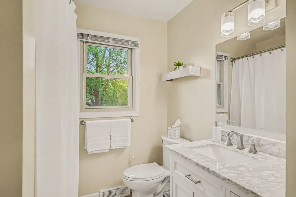 5495 Rockridge Drive NE Plainfield Charter Township MI 49321