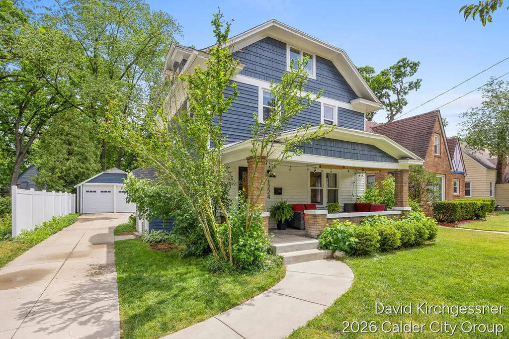 1224 Benjamin Avenue SE Grand Rapids City MI 49506