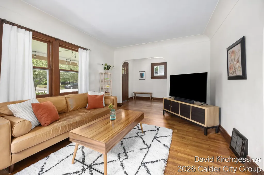 1224 Benjamin Avenue SE Grand Rapids City MI 49506