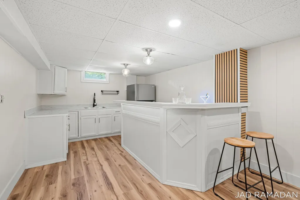 1620 32nd Street SW Wyoming City MI 49519