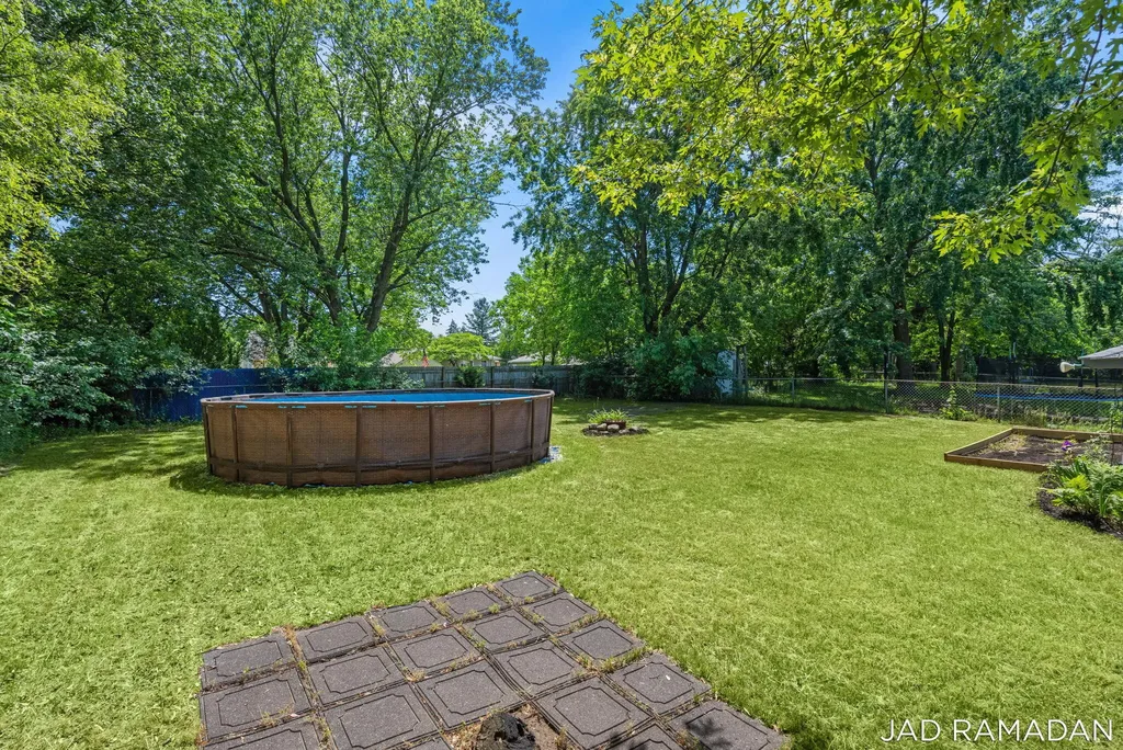 1620 32nd Street SW Wyoming City MI 49519