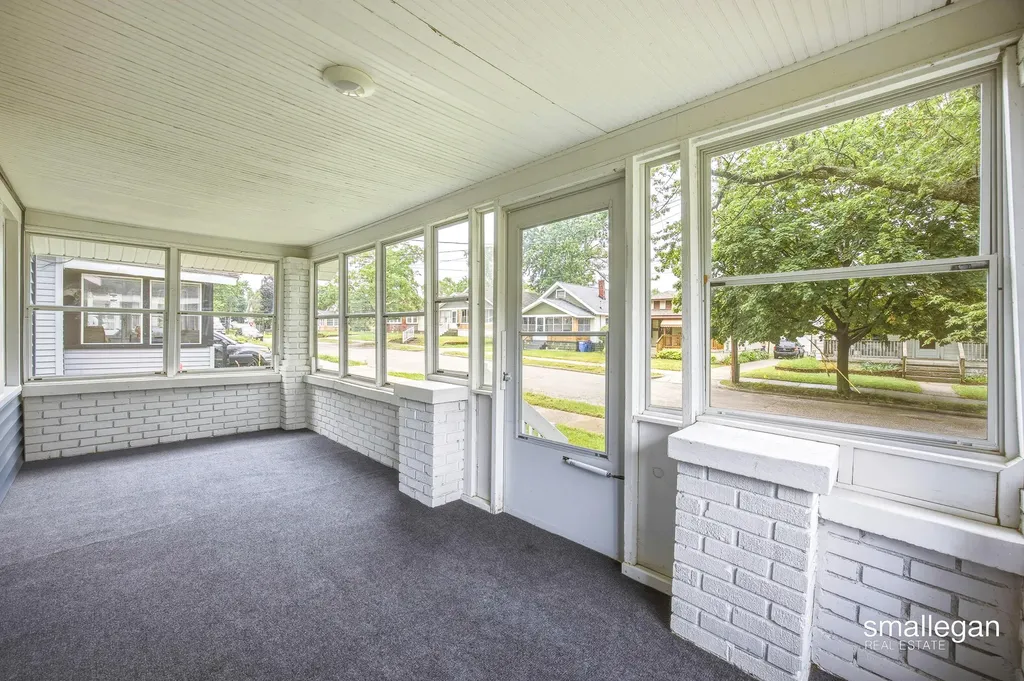 1832 Ralph Avenue SE Grand Rapids City MI 49507