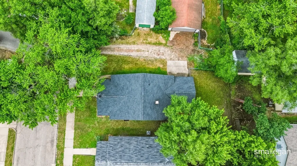 1832 Ralph Avenue SE Grand Rapids City MI 49507