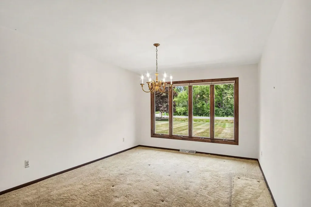 2222 Hayes Street NW Tallmadge Charter Township MI 49435