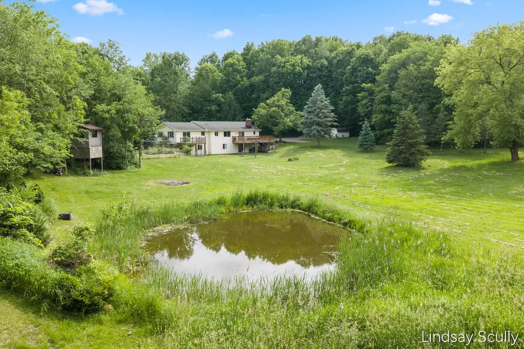 1525 104th Street SW Byron Township MI 49315