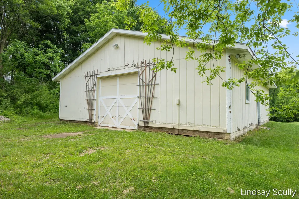 1525 104th Street SW Byron Township MI 49315