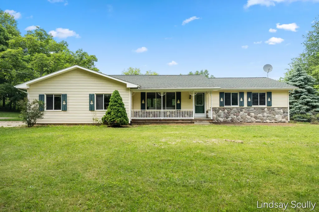 1525 104th Street SW Byron Township MI 49315