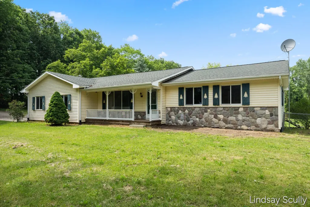 1525 104th Street SW Byron Township MI 49315