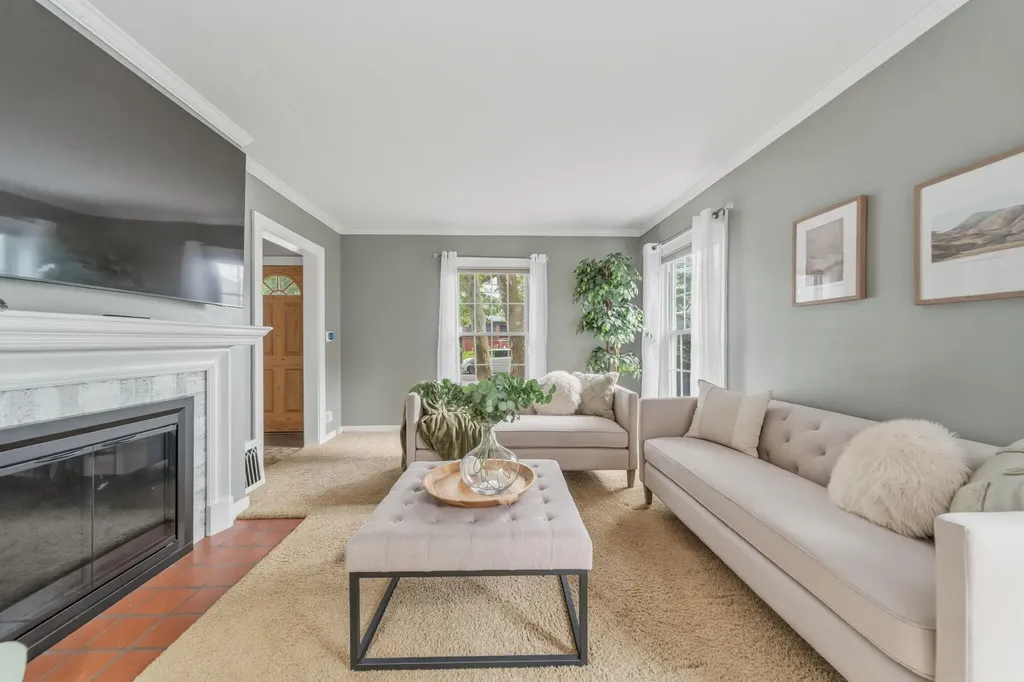 619 Ottillia Street SE Grand Rapids City MI 49507
