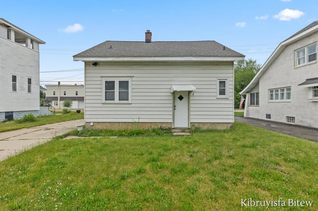 2453 Byron Center Avenue SW Wyoming City MI 49519