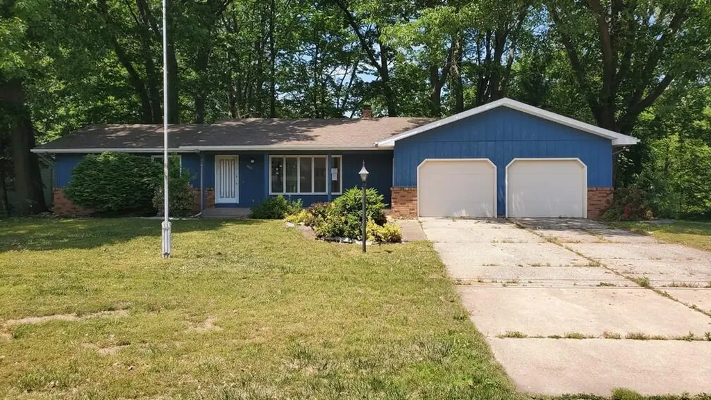 14261 Essenburg Drive Holland Charter Township MI 49424