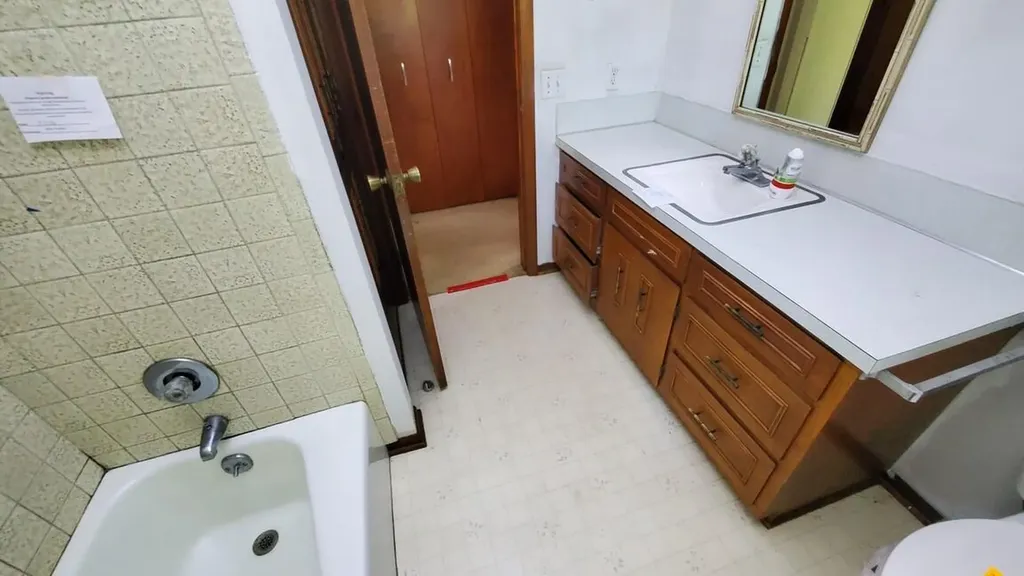14261 Essenburg Drive Holland Charter Township MI 49424