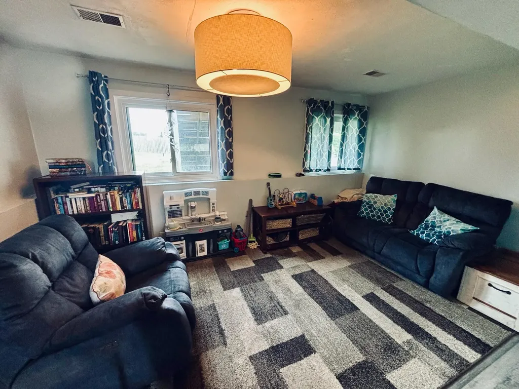 6097 S Johnson Road Montcalm Township MI 48838