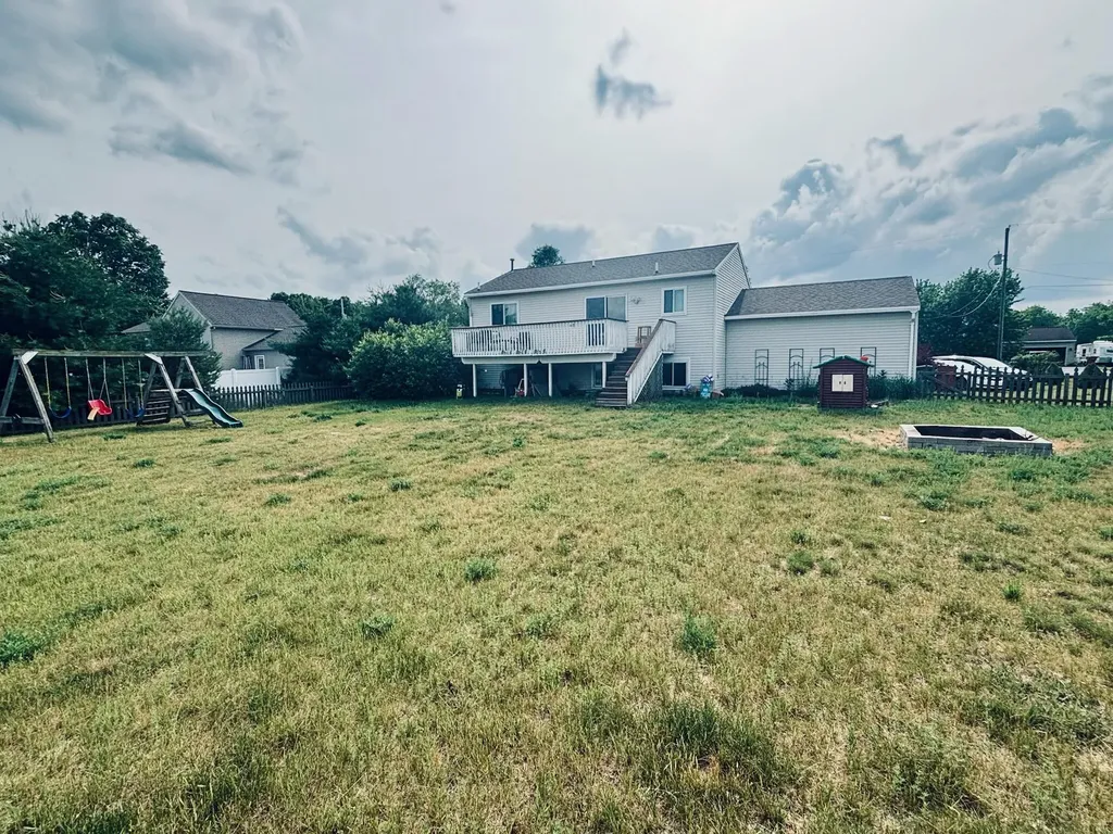 6097 S Johnson Road Montcalm Township MI 48838