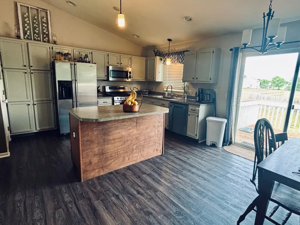 6097 S Johnson Road Montcalm Township MI 48838