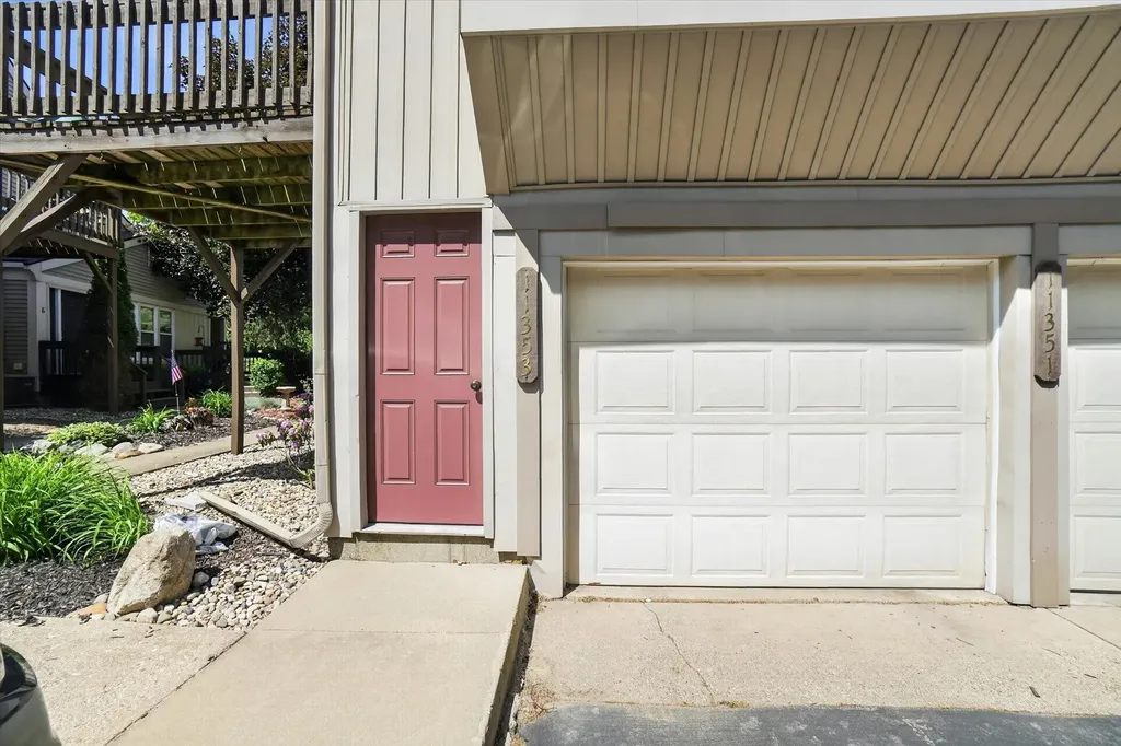 11353 River Ridge Drive Allendale Charter Township MI 49401