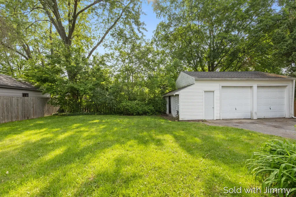 1744 Woodward Avenue SE Grand Rapids City MI 49506