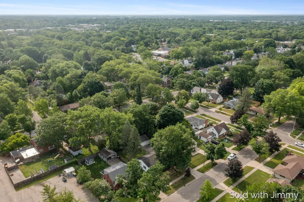 1744 Woodward Avenue SE Grand Rapids City MI 49506