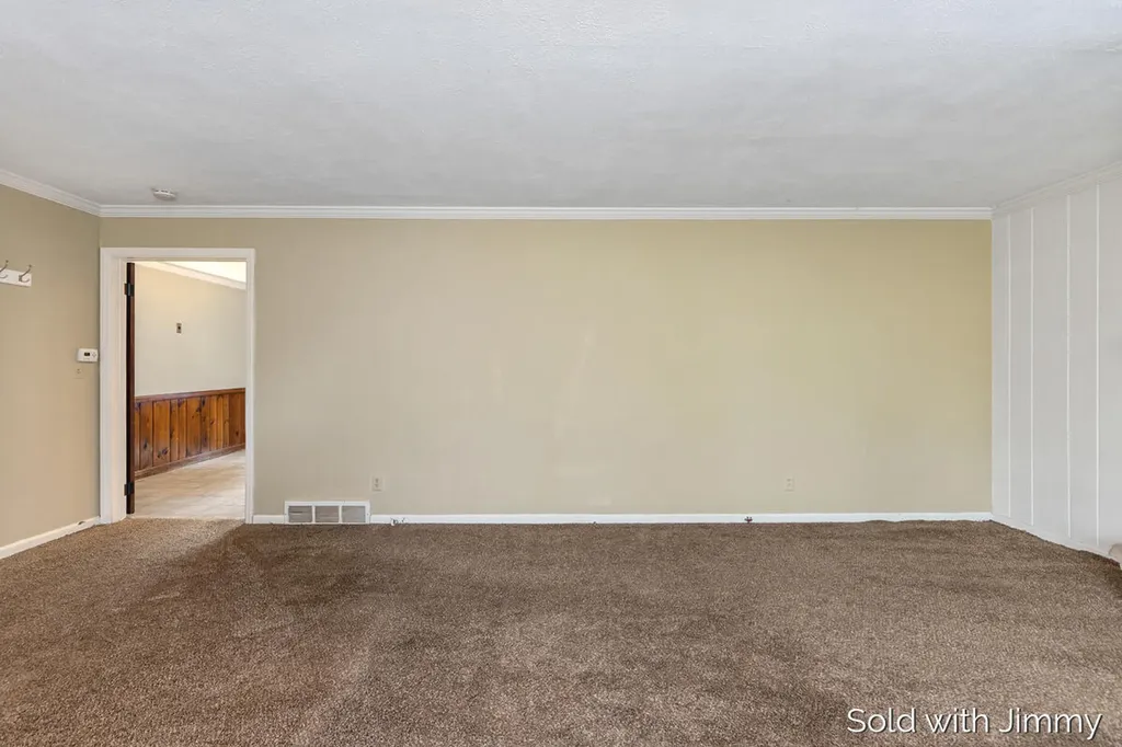 1744 Woodward Avenue SE Grand Rapids City MI 49506