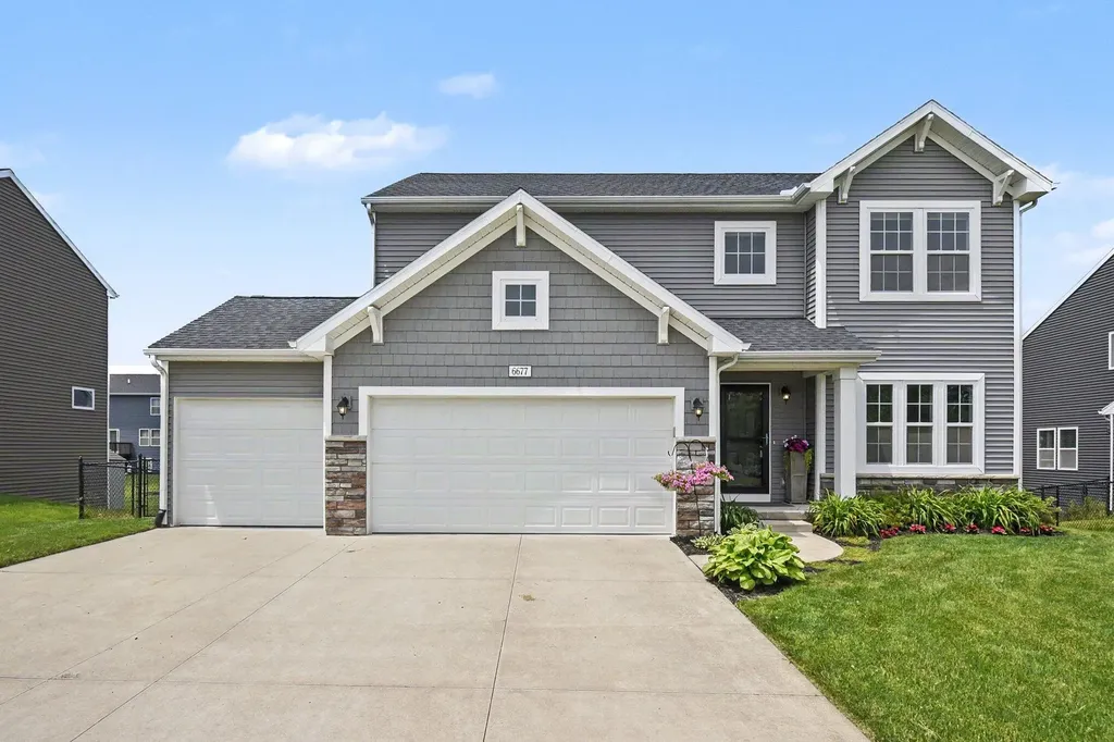 6677 Dutton Trail Drive SE Gaines Charter Township MI 49316