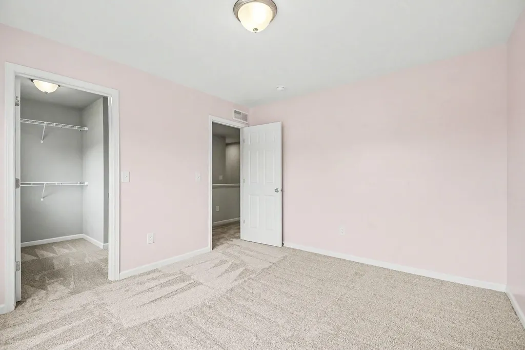 6677 Dutton Trail Drive SE Gaines Charter Township MI 49316