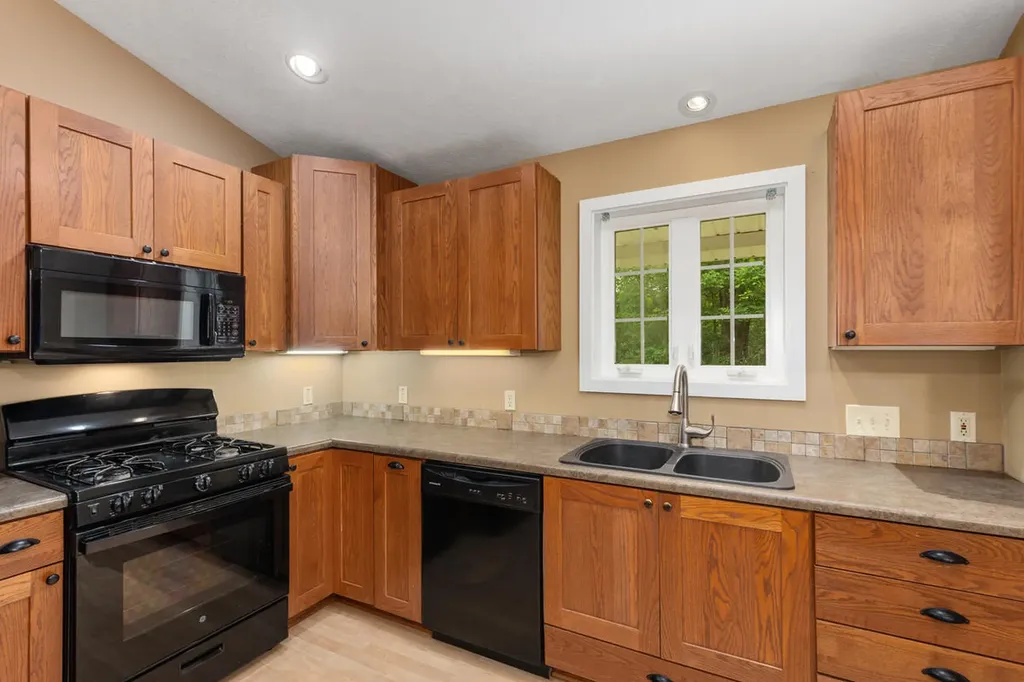 12088 Jenks Street NE Grattan Township MI 48809