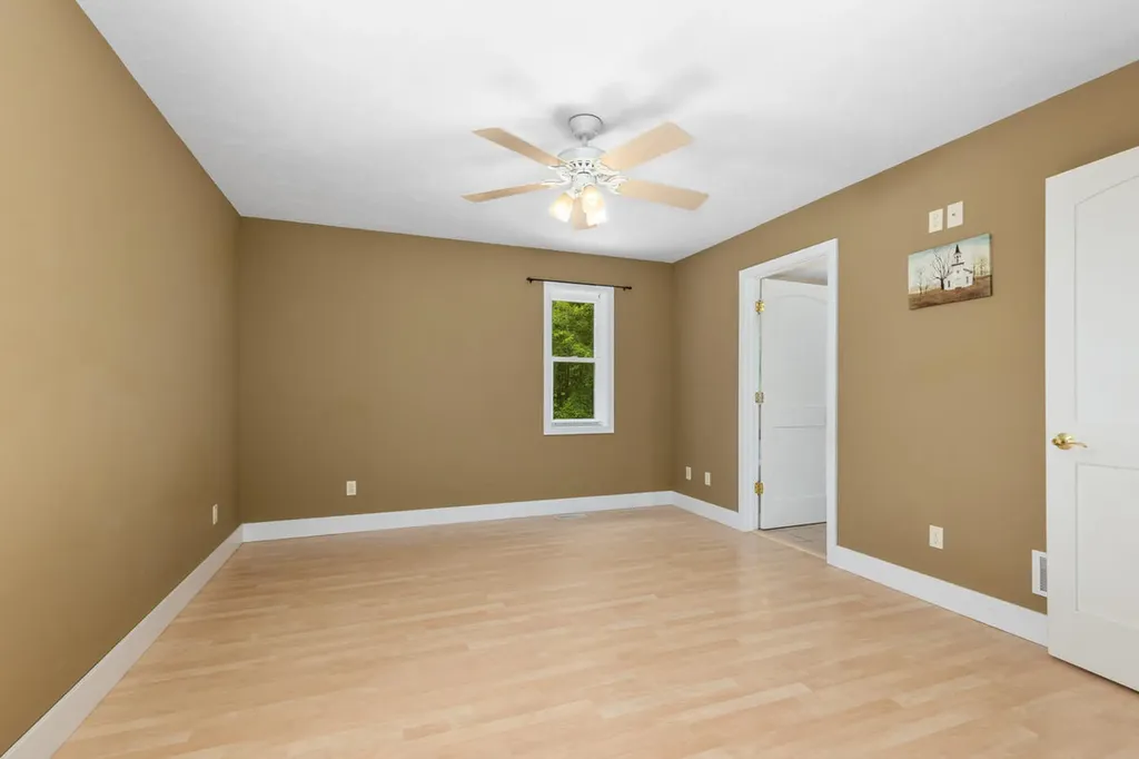 12088 Jenks Street NE Grattan Township MI 48809