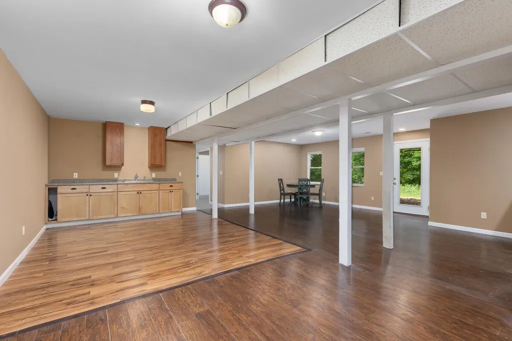 12088 Jenks Street NE Grattan Township MI 48809